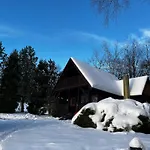 Pod Lasem Chalet Trzciana
